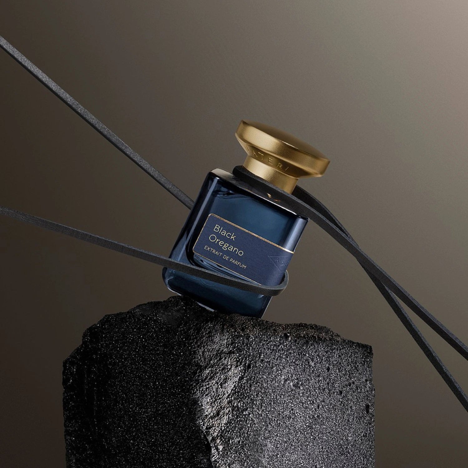 Black Oregano Extrait De Parfum