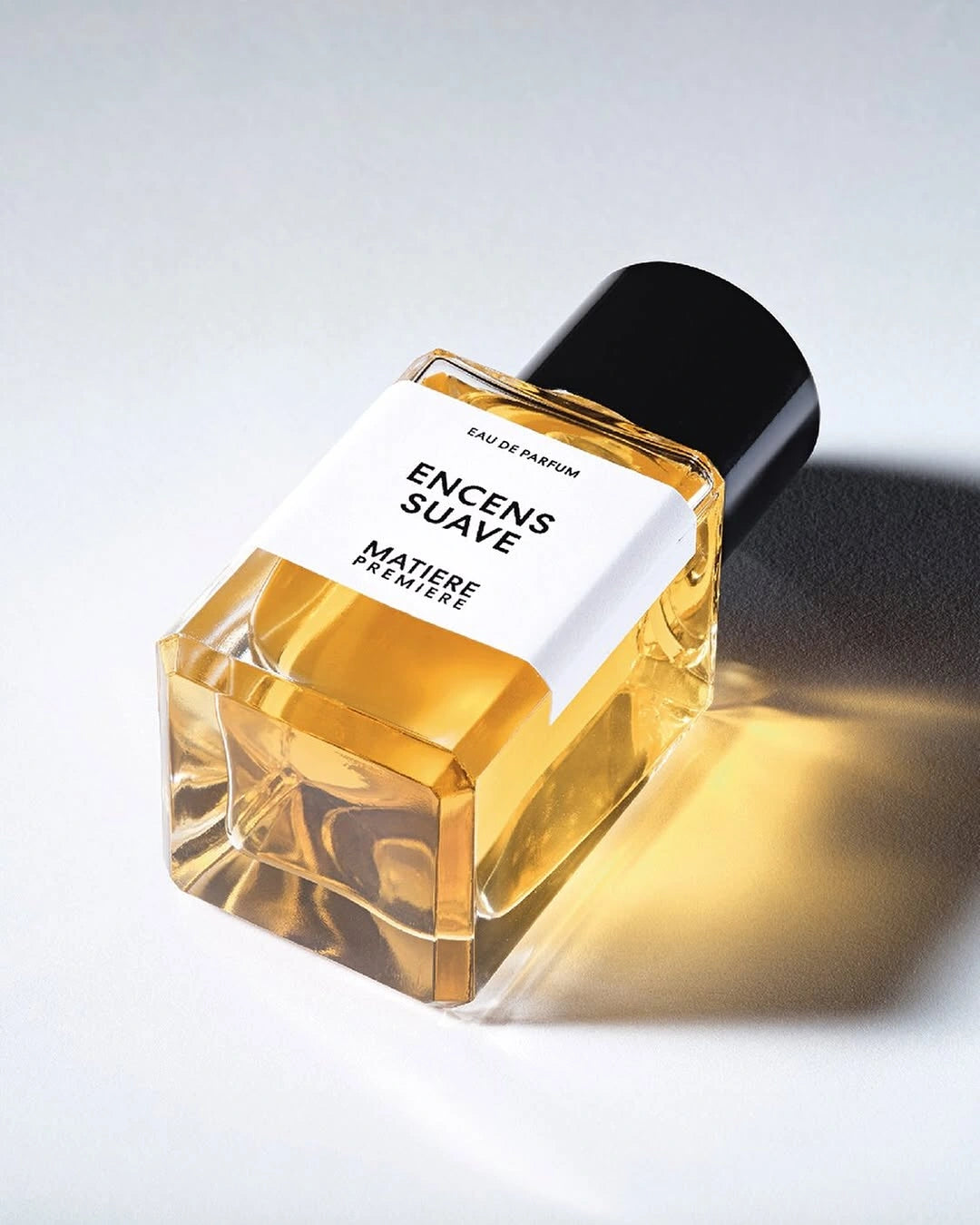 Libertine-Parfumerie-Encens-Suave-Matiere-Premiere.webp__PID:cb973f32-6207-4673-afef-a8e8ad2369c4