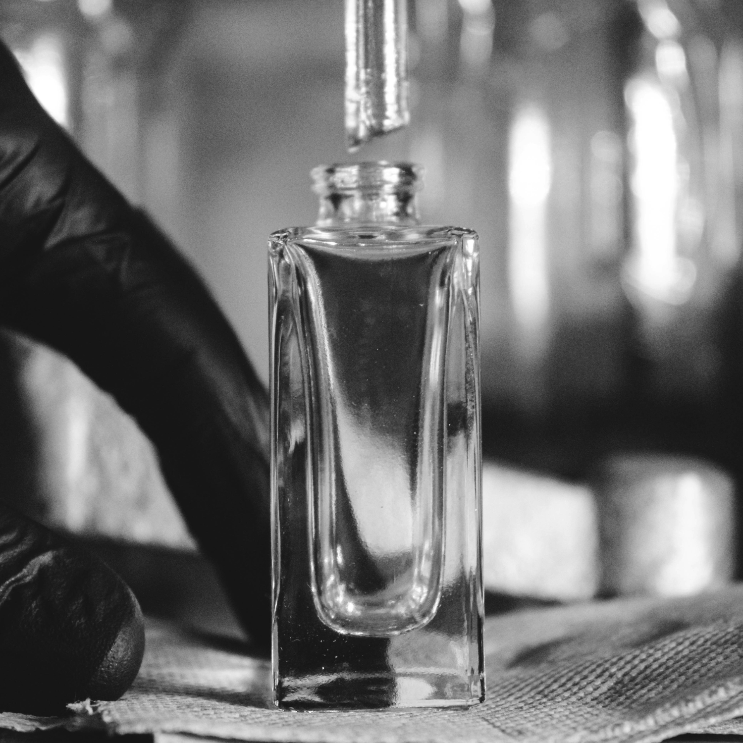 Libertine Packshot 8 - 2024-08-22T141207.061.png__PID:f5bb63af-39ce-4788-9322-63b52abc9af0